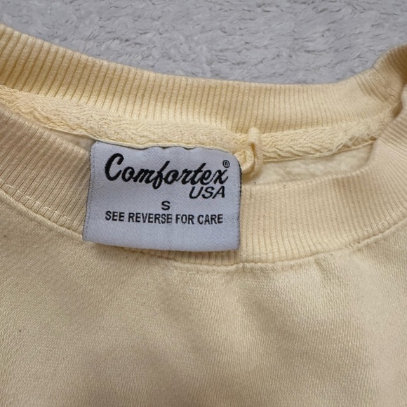 Clearwater Beach Florida Cream Sweater - Picture 2 of 2